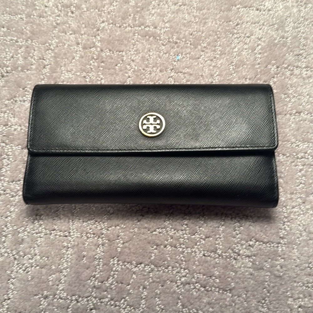 Tory Burch Leather Envelope Wallet - Large